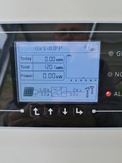 SOFAR 8kW PV Installation: Opinions, Durability, Failures & Experiences with Inverters