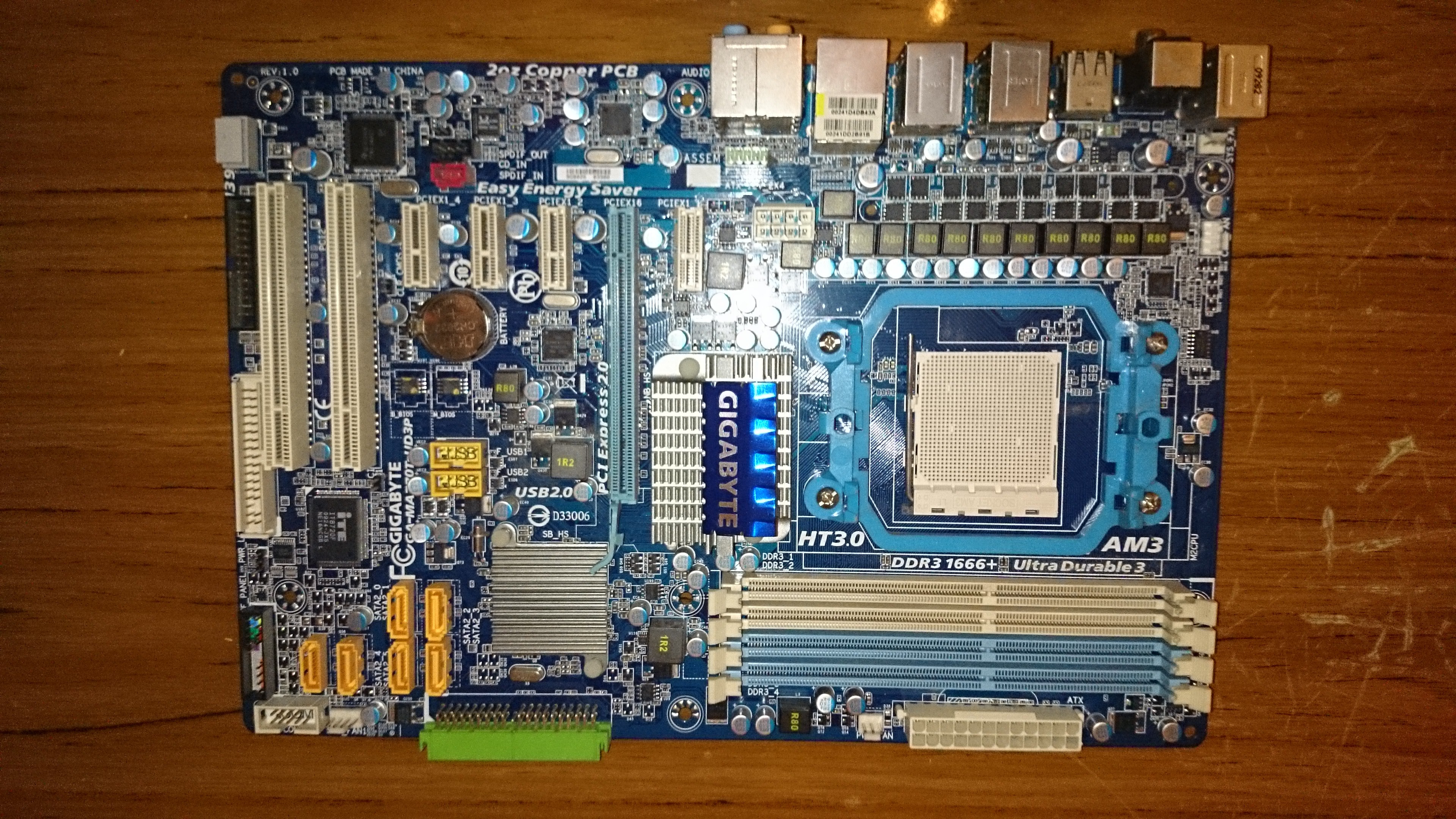 Gigabyte ga ma770t es3 совместимость с процессорами