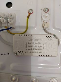 Plafon sufitowy łazienkowy - awaria sterownika LED (LG-400-30B) - poszukiwanie zamiennika