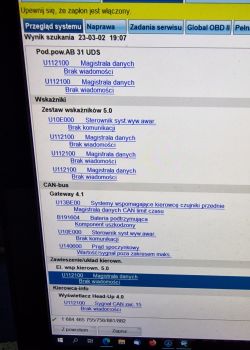 Vw touareg 3 2018 3.0 tdi - Błędy po zmianie akumulatora.