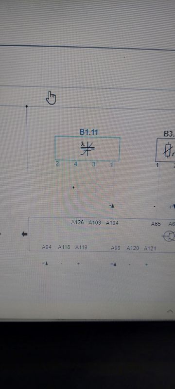 Toyota Yaris II 1.33 2010 - szukam schematu podłączenia sondy lambda