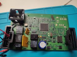 Szukam pinów zasilania w BCM Nissan QQ J10 - Can L i H na pinach 19 i 20