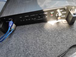 Wzmacniacz Alpine BBXT600 i głośniki Audison 100W: strojenie basu i eliminacja trzasków