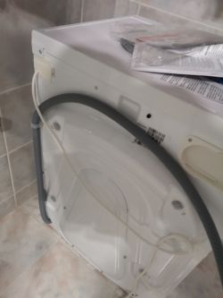 Washing machine drain connection - Washing machine drain problem