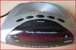 Radiobudzik ELTA 4542N z DCF77 - wnętrze, problem z synchronizacją