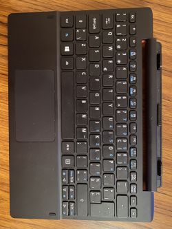 Dlaczego po formatowaniu ACER Aspire Switch 10E nie wykrywa dysku dodatkowego?