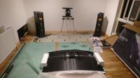Identifying Correct Screw Thread for Upper Mounting Holes on Samsung UE65KS8000 TV