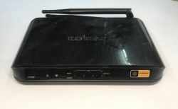 Analiza wnętrza routera, zgrywanie pamięci, bootloader, własny program do UART