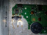 Brakujące elementy na płytce PCB karty Renault Megane II - identyfikacja