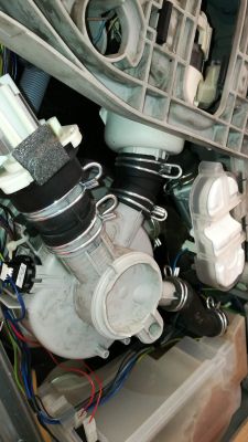 Zmywarka IKEA RENLING DW60 - Awaria i naprawa wirnika pompy myjacej.