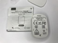 Tiny wireless temperature and humidity sensor on Zigbee - MOES ZSS-S01-TH-C-MS