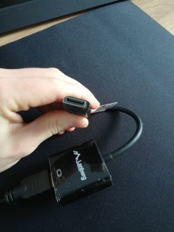 Laptop nie wykrywa monitora, kabel HDMI z adapterem na DP do monitora