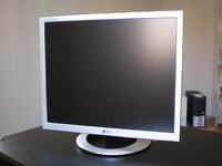 [Sprzedam] Sprzedam monitor LG Flatron Slim [Warszawa]