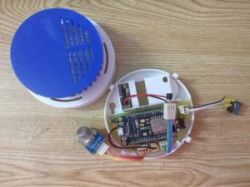 Internetowy detektor dymu