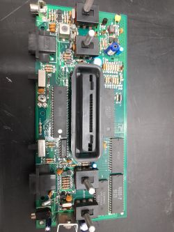 Gdzie w Atari 2600 podłączyć AV MOD? Potrzebny schemat.