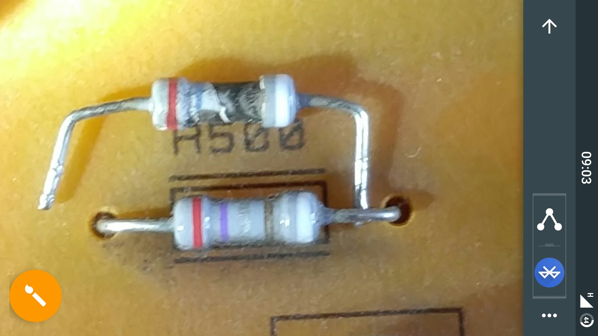 [Rozwiązano] Jaki to rezystor R302 znajduje się w zasilaczu 3122 423 32646.