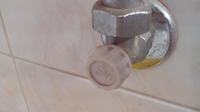 How to Fix a Crack on a Ladder Bathroom Radiator's Plug with Water Leakage? How to Fix a Crack on a Ladder Bathroom Radiator's Plug with Water Leakage?