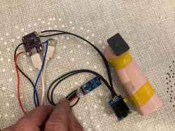 Electronic circuit with Hall sensor A3144E and comparator LM393.