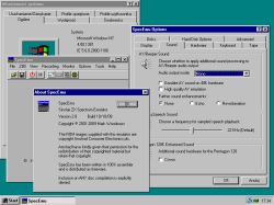 Zrzut ekranu Windows NT 4.0 z oknami SpecEmu: About i Options oraz okno Właściwości systemu
