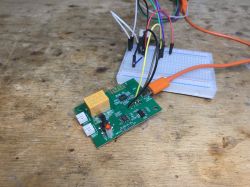 [ESP8285] SE831L intelligent garage door controller - interior, analysis