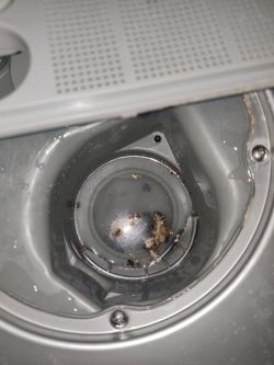 Zmywarka Bomann GSP 852 - błąd E2 w dopływie wody