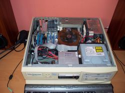 Wzmacniacz audio do komputera PC jako karta PCI Wzmacniacz audio do komputera PC jako karta PCI