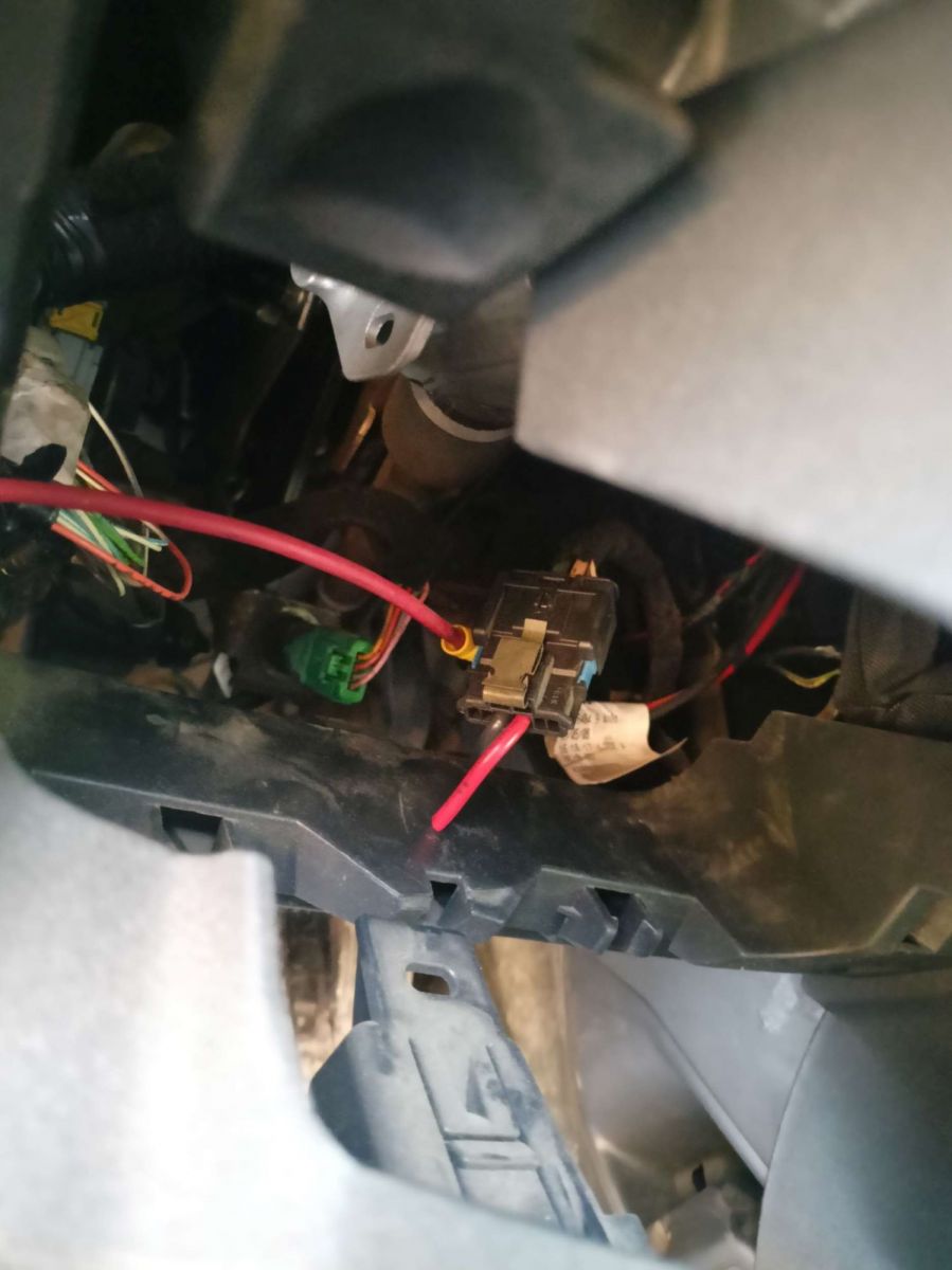 Co Jest Większe Od Terabajta Citroen C4 2006 - nawiew cały czas na max, gdzie jest sterownik mocy?