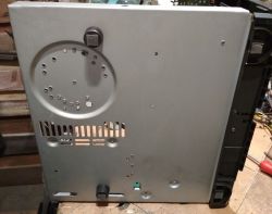 Wnętrze starej wieży Sanyo DC-X300 Wnętrze starej wieży Sanyo DC-X300