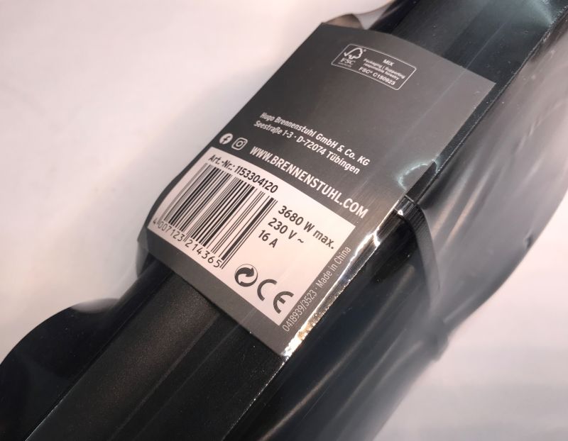 Etykieta listwy zasilającej Brennenstuhl 1153304120 z danymi technicznymi
