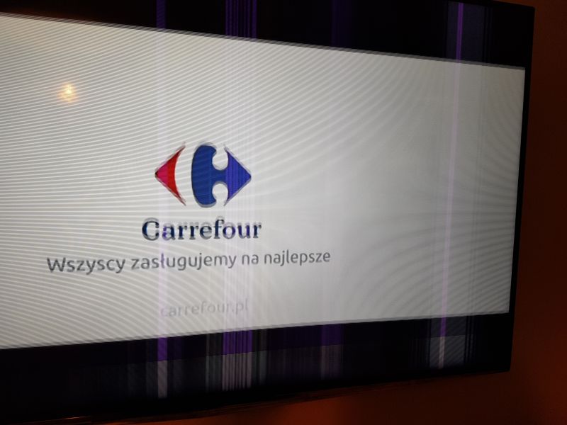 JVC LT-55VU83A - Pasy na ekranie. Nie działa pilot.