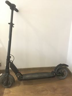 E-Twow Booster Plus S+ - Hulajnoga nie reaguje na manetkę gazu oraz hamulca