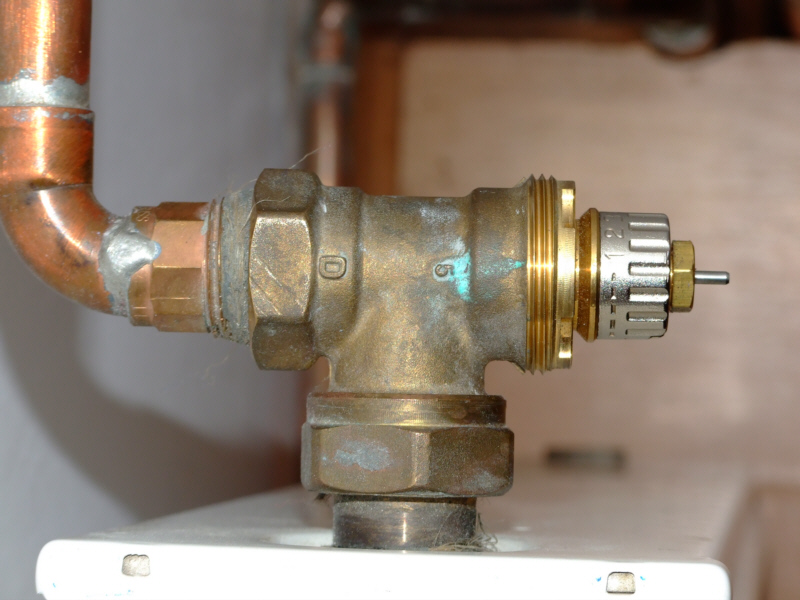 Zawor Danfoss, ktory to model. Potrzebuje infomacji.