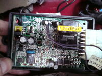 Identyfikacja urządzenia w Skodzie Felicii '99 - czy to alarm?