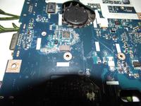 Acer eMachines G630 - Laptop nie startuje, ślady zalania, pomiary napięć
