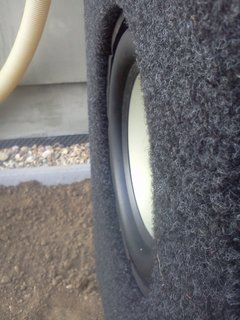 Subwoofer DIY na Alphard SW-1003Z Subwoofer DIY na Alphard SW-1003Z