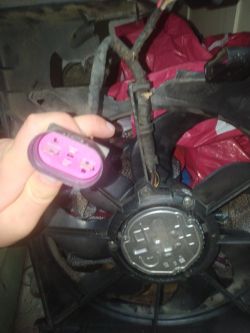 vw Passat b7 365 - Sprawdzenie wentylatorów chłodnicy