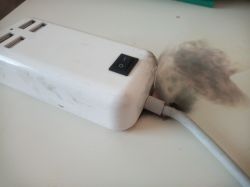 Uklad SMD 5 pin 72d8m - prosba o identyfikacje ukladu