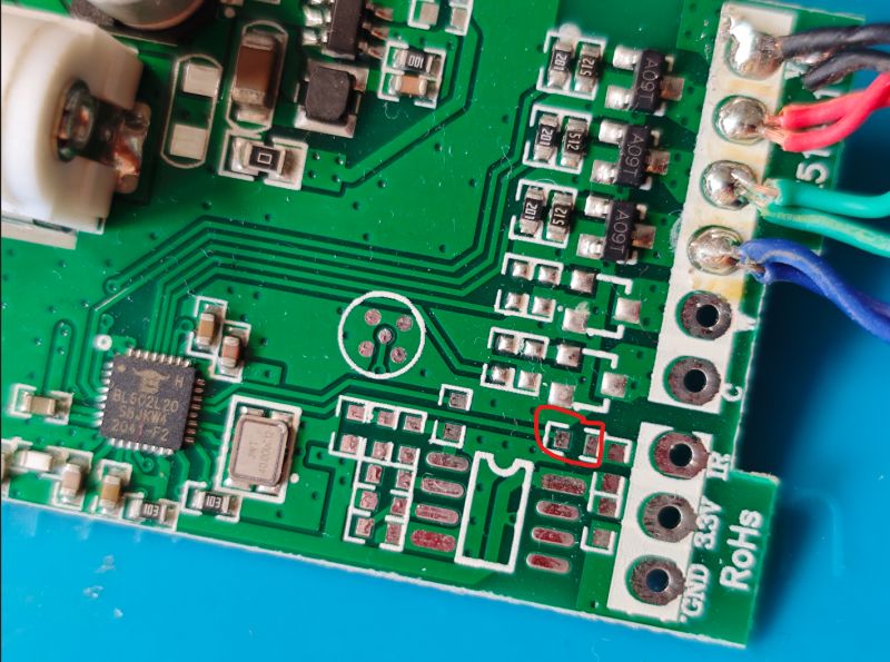 Close-up of a PCB showing an empty resistor pad near the IR output.