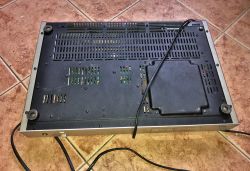 Wnętrze wzmacniacza audio Blaupunkt Mainamplifier MA-240 [1979/1980?]