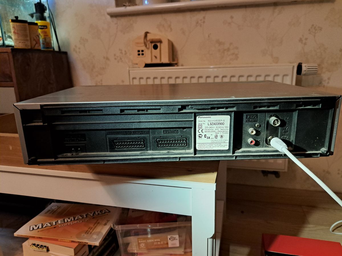 [Rozwiązano] Podłączanie do starego TV Silesis 405 D1