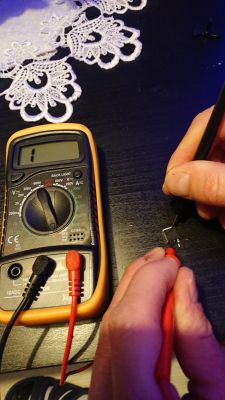 Jak sprawdzić tranzystor BUK9628 w przetwornicy bixenon Zafira B?