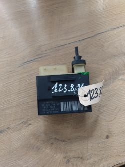 Zdjęcie sterownika z numerem 123.87 na etykiecie