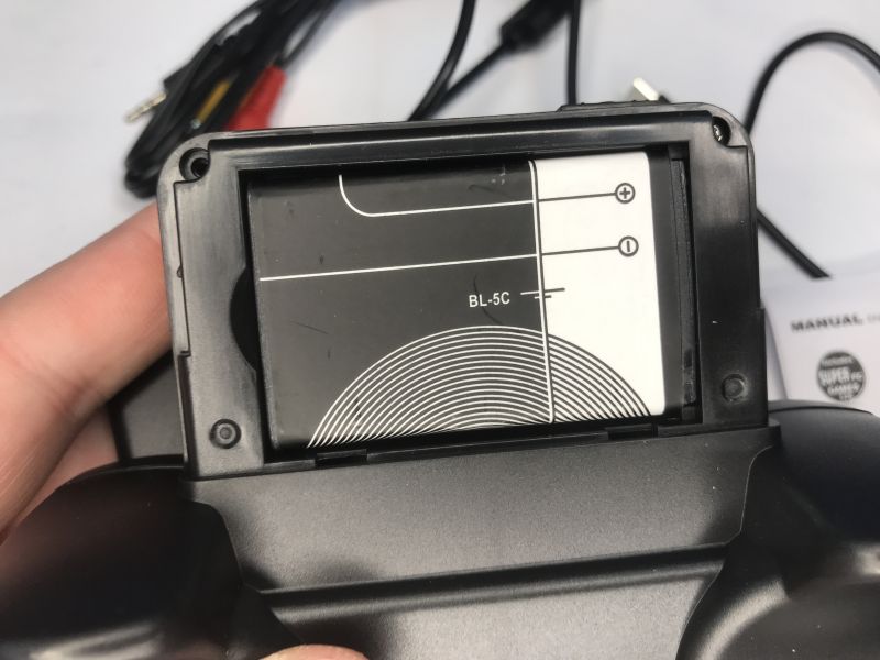 Minitest: S10/G10 520 in 1 portable console/gamepad, interior presentation