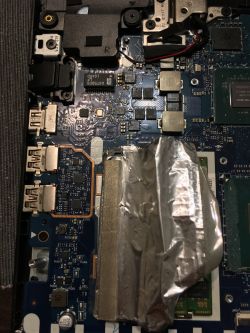 Lenovo Y700-15ISK nie reaguje - czy to wina spięcia podczas burzy?