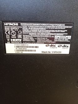 Hitachi 43HBT42A TV Label Label of Hitachi TV model 43HBT42A with technical information and warnings.