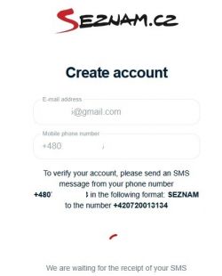 Ekran rejestracji konta na stronie seznam.cz z polami na e-mail i numer telefonu oraz instrukcją weryfikacji SMS.