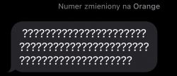 Wiadomość SMS złożona z samych znaków zapytania.