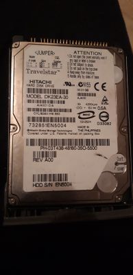 PS3 Super Slim - czy można podłączyć dysk z załączonego zdjęcia?