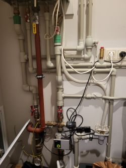 Identifying Correct Valve for Restoring Pressure in Junkers Heating System