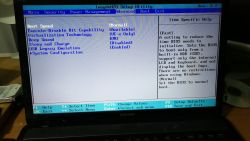 Toshiba Satellite L875-10E - Nie bootuje ani z DVD ani z USB